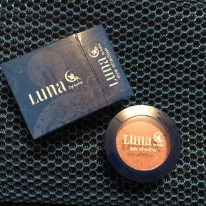 Luna Eyeshadow - Juliet